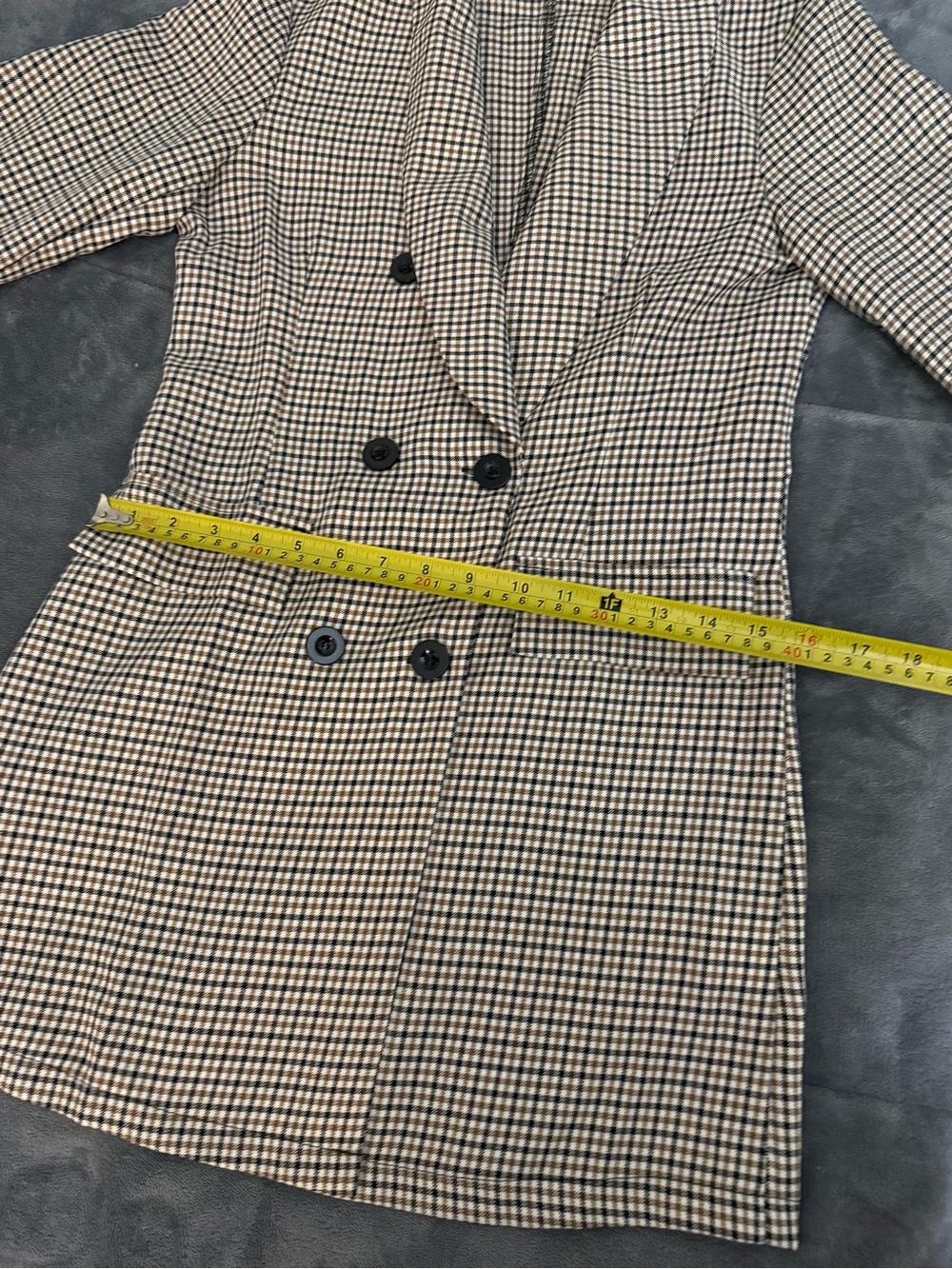Checked Blazer - Picture 6 of 10
